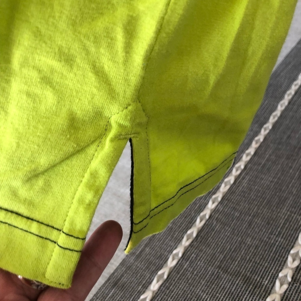 Mens Retro Fox Polo in Highlighter Yellow and Navy Colorblock Size XL 80s - Picture 8 of 8